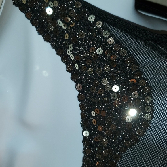 A'gaci sz small peplum top with sheer top and beautiful embellished neck - Picture 4 of 10